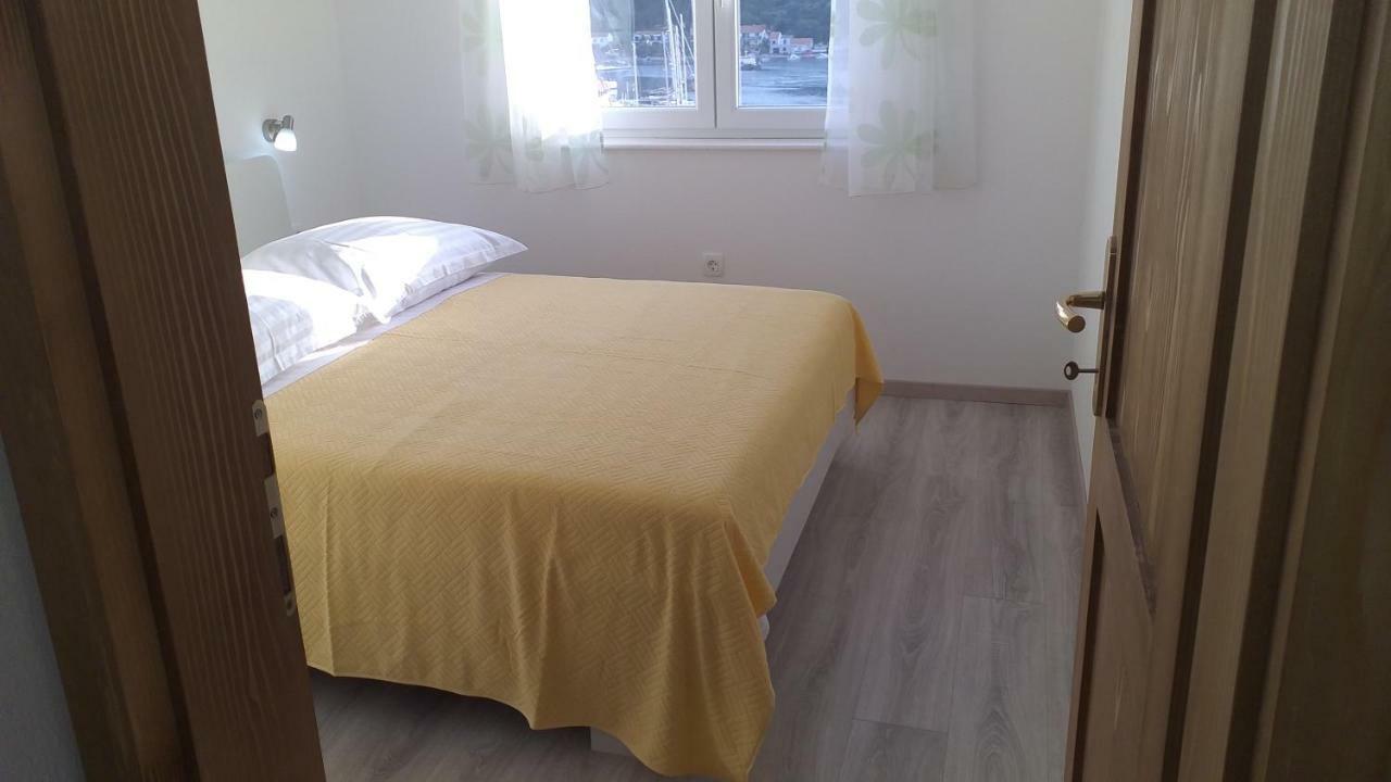 Apartment Zaklopatica Lastovo Exteriér fotografie