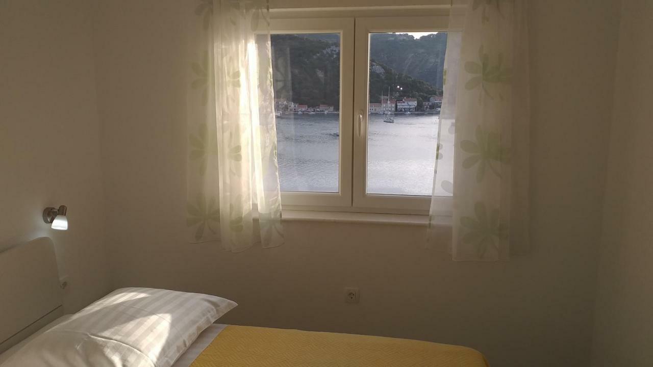 Apartment Zaklopatica Lastovo Exteriér fotografie