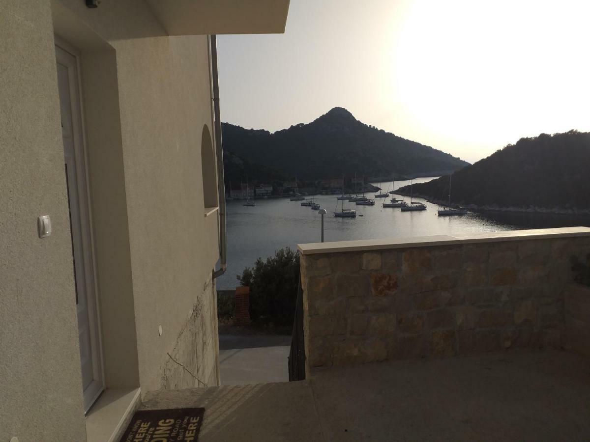 Apartment Zaklopatica Lastovo Exteriér fotografie