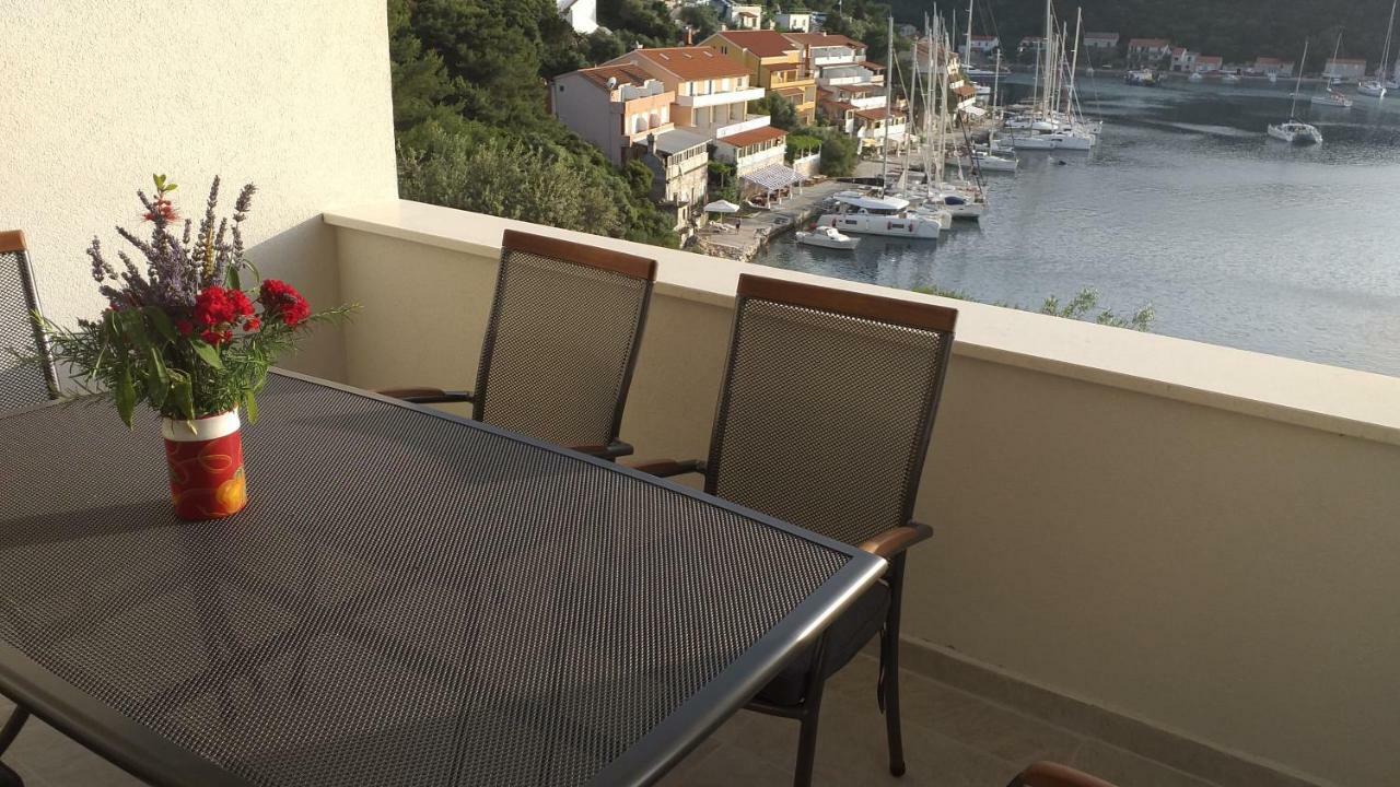 Apartment Zaklopatica Lastovo Exteriér fotografie