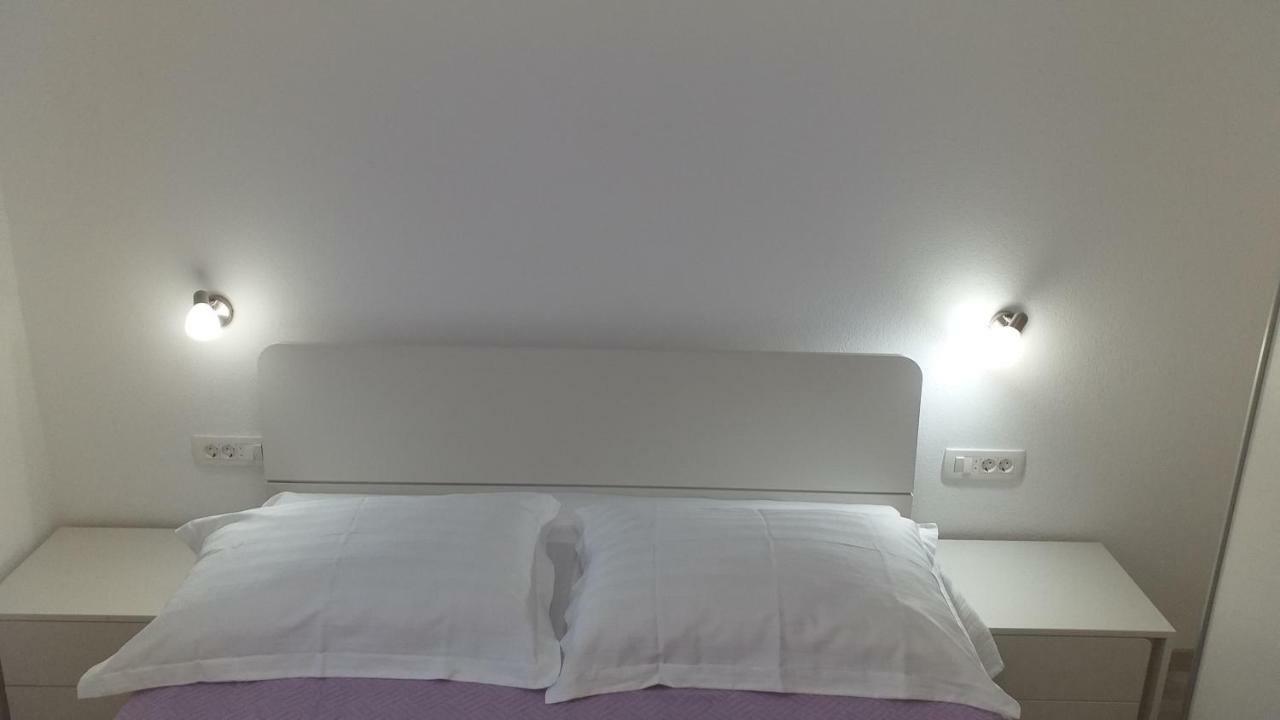 Apartment Zaklopatica Lastovo Exteriér fotografie